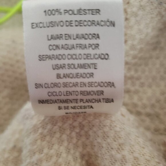 Fashion Nova Medium Sherpa faux wool jacket Off white with neon zipper - Picture 11 of 12